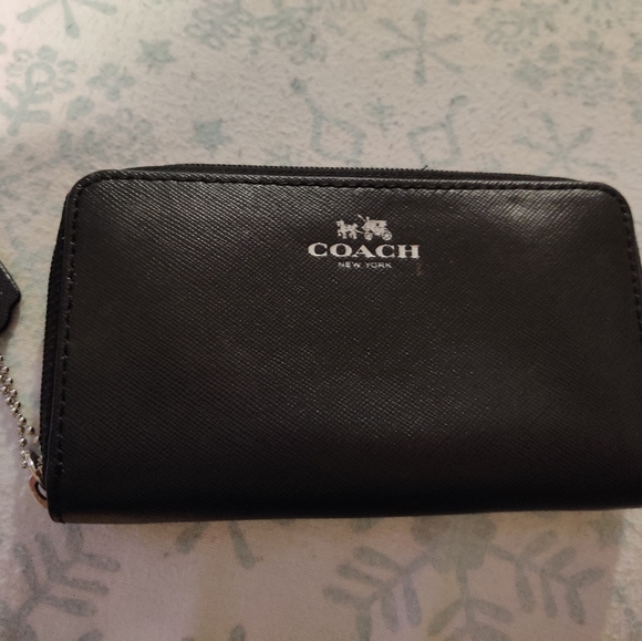 Coach Handbags - Coach wallet